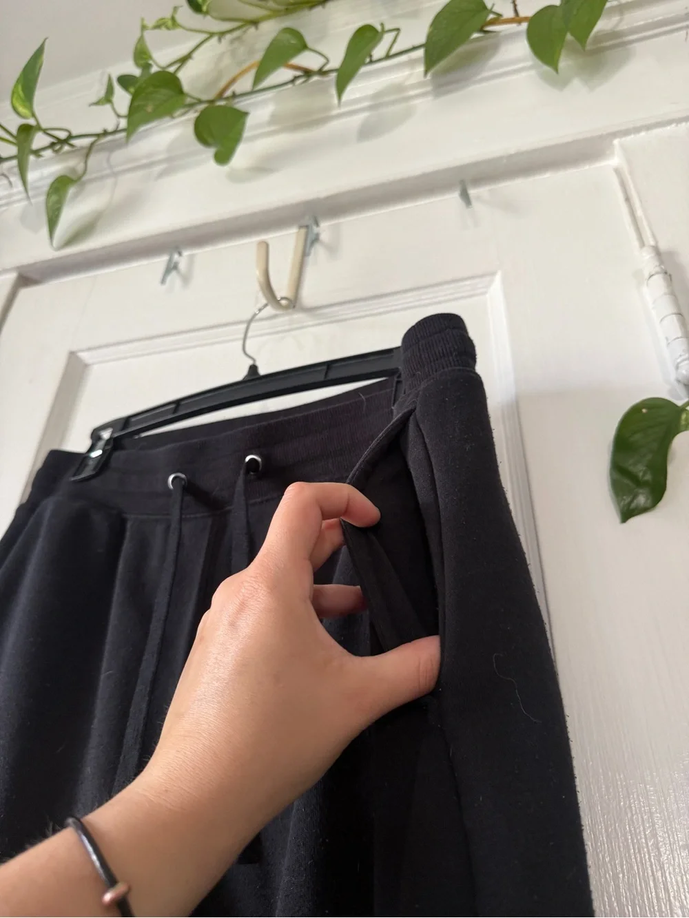 Men's Black Jogger Pants - Comfortable Everyday Sweatpants size M Amazon